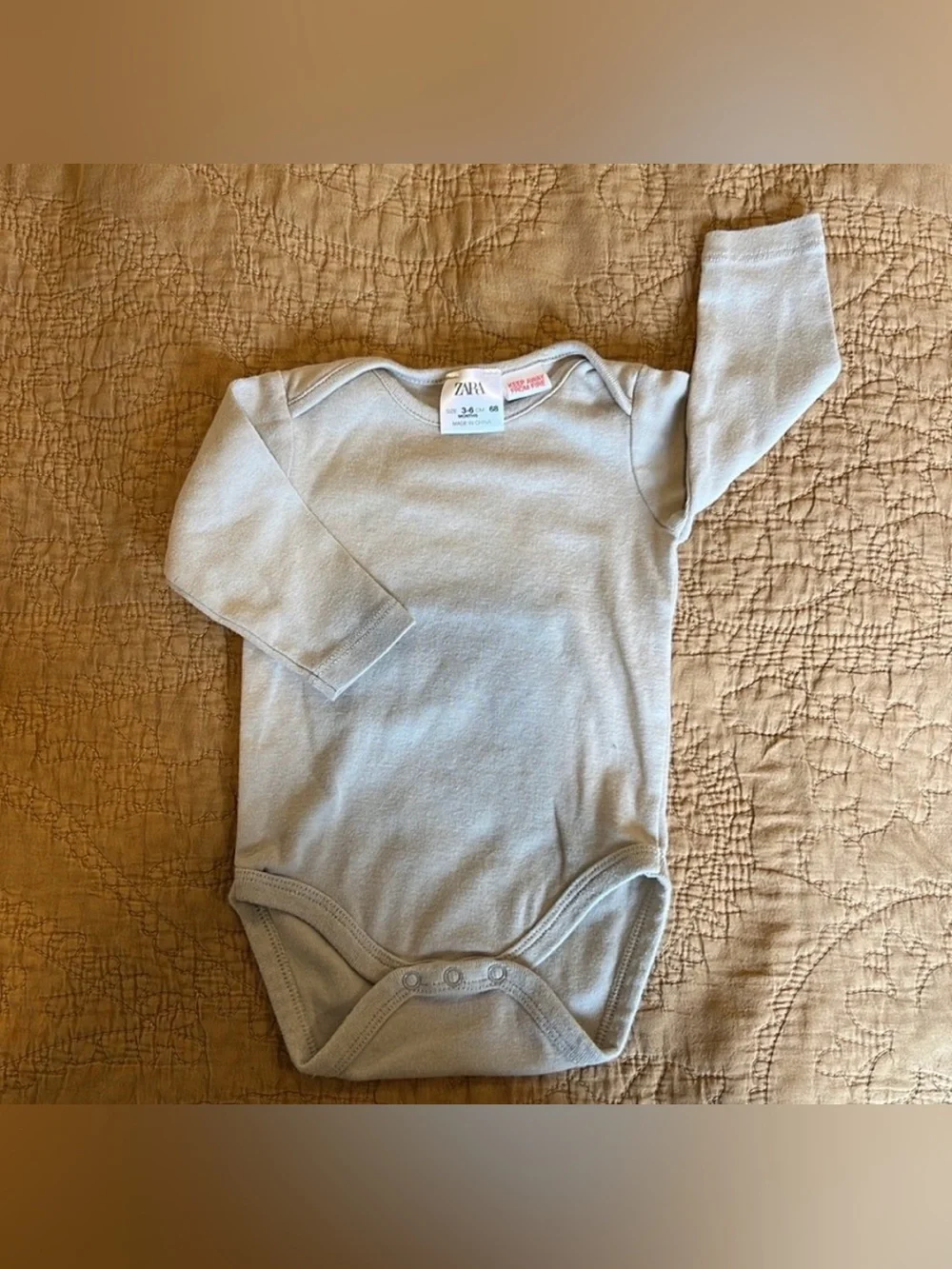Zara Baby Neutral Onesie and Leggings Set Bundle